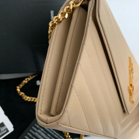 SOLD YSL WALLET ON CHAIN - Picture 3 of 7